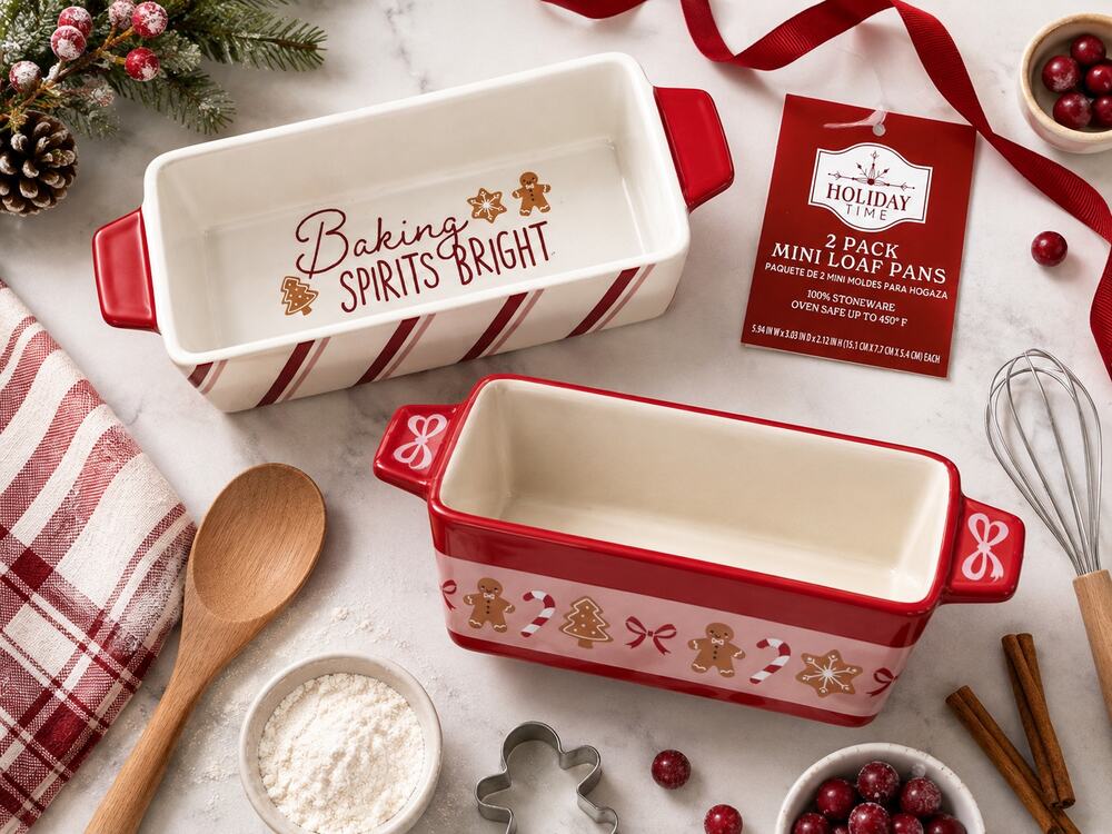 NWT Holiday Time Christmas Gingerbread Mini Loaf Pans Set of 2